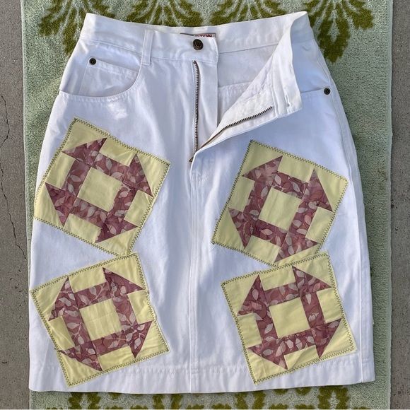 Vintage upcycle patchwork white midi skirt - Picture 4 of 11